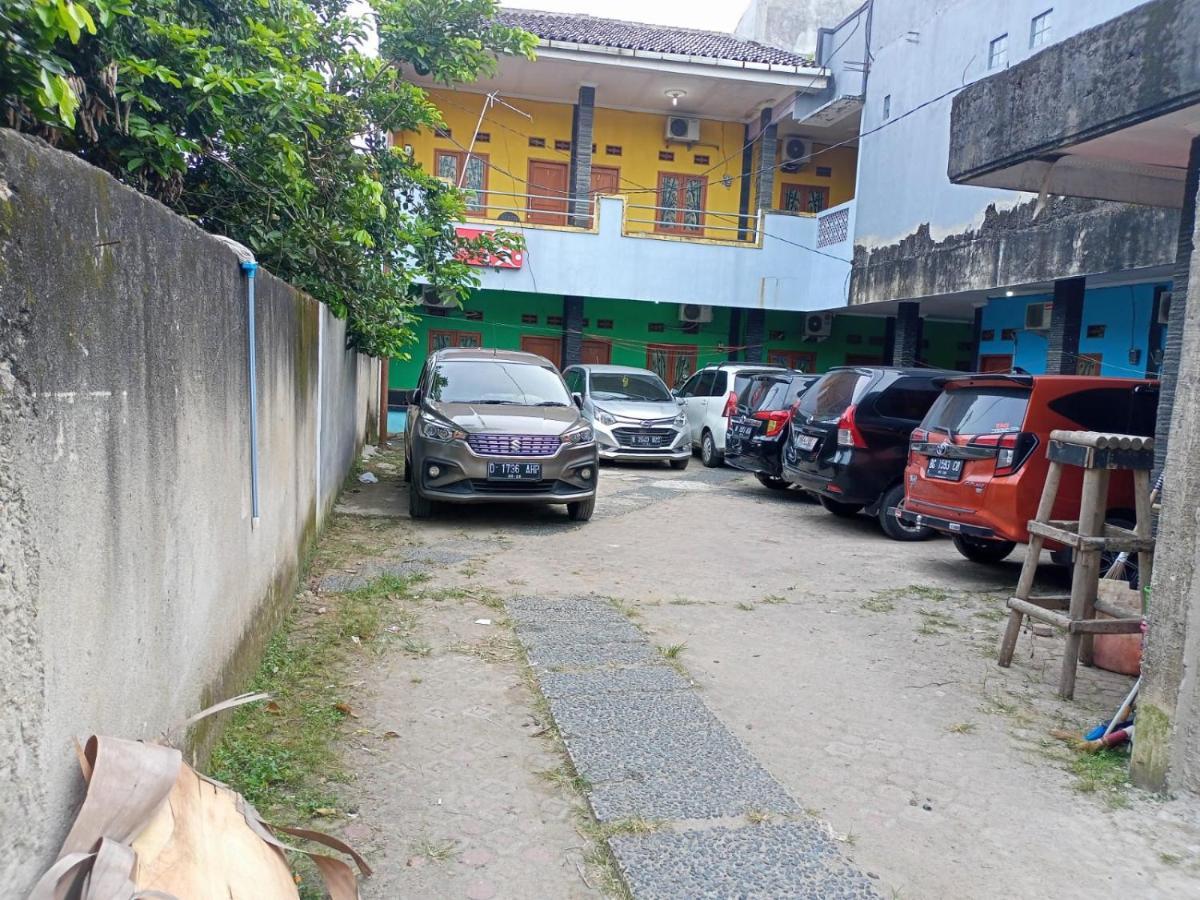 Hotel Gea Syariah Serang Esterno foto